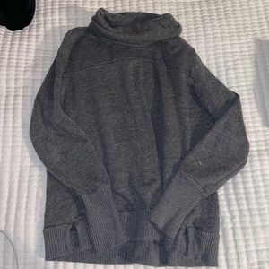 ALO grey turtle neck sweater